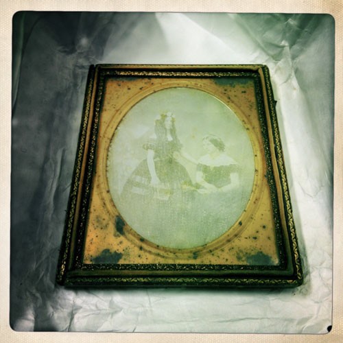 http://www.charleskasprzak.com/files/gimgs/th-22_Charles_Kasprzak_PCP_Hipstamatic_Swan_River-5_v2.jpg